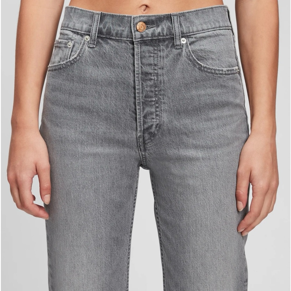 High Rise Cheeky Straight Jeans - Picture 2 of 3